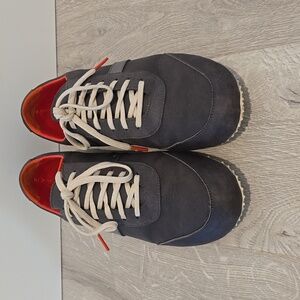 Ecols Magnetic Grey Plae Waterproof Sneakers Size 10.5